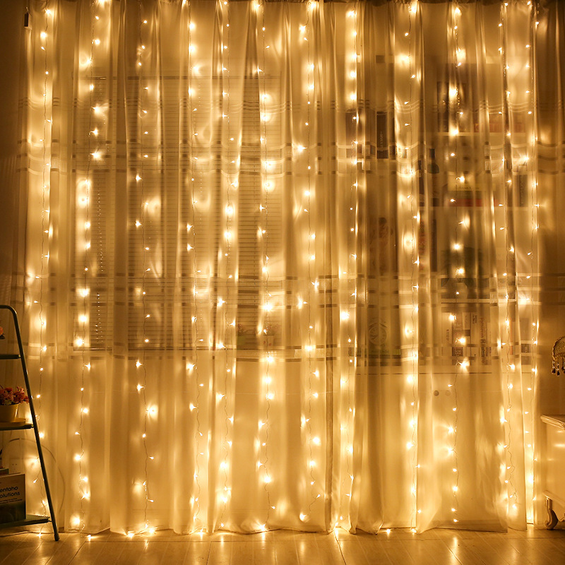 Luci a corda per tende a LED U - Fairy Light Curtain recensione e prezzo