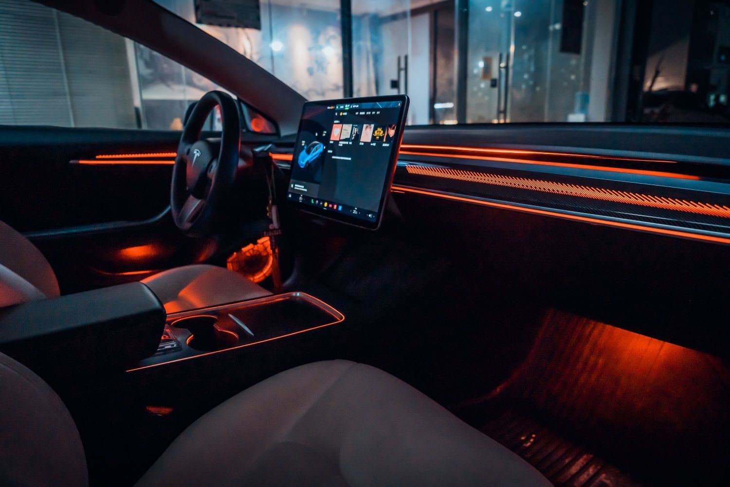 Per Tesla Model 3 Y, Modifica  - Lighting Interior Decor recensione e prezzo