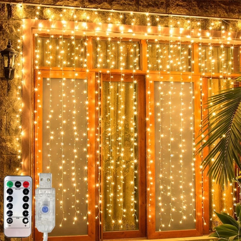 Luci a tenda LED 3/4/6m, Ghirl - Fairy Light Curtain recensione e prezzo