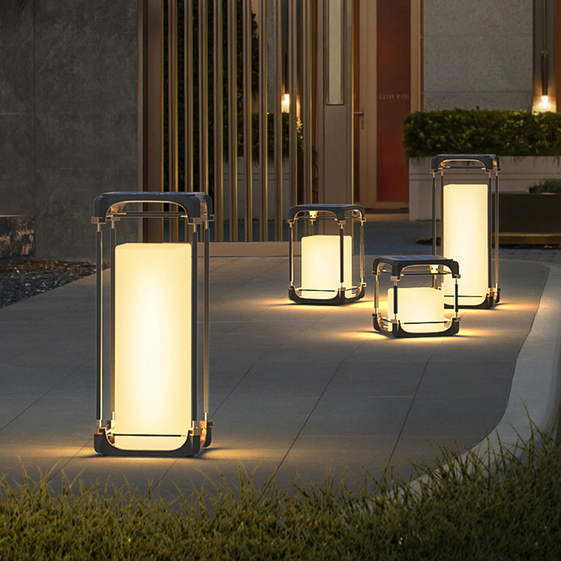 Lampada da Terra Luminosa, Ill - Lighting Decor Outdoor recensione e prezzo